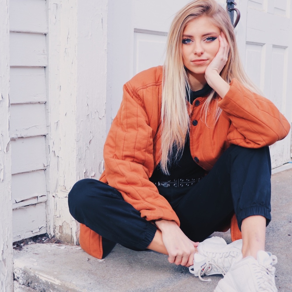 Meet your Posher, Karen